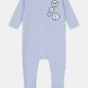 BOSS Kidswear Enfant Grenouillère Pale Blue 2 BOSS Kidswear Enfant Grenouillère Pale Blue -BOSS Soldes Magasin 01836f4456eb469b9fa45925405b9cc7