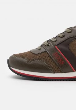 BOSS Kidswear Enfant TRAINERS Baskets Basses Khaki 13 BOSS Kidswear Enfant TRAINERS Baskets Basses Khaki -BOSS Soldes Magasin 08b1b68047de41b98fe26ecfe661e423