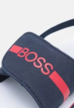 BOSS Kidswear Enfant Sandales Navy 13 BOSS Kidswear Enfant Sandales Navy -BOSS Soldes Magasin 1a442ed2bdf84c27921b326bce0ce63d