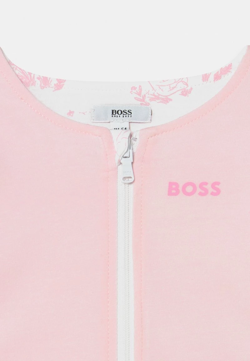 BOSS Kidswear REVERSIBLE Gilet Pinkpale Enfant 6 BOSS Kidswear REVERSIBLE Gilet Pinkpale Enfant – Image 4