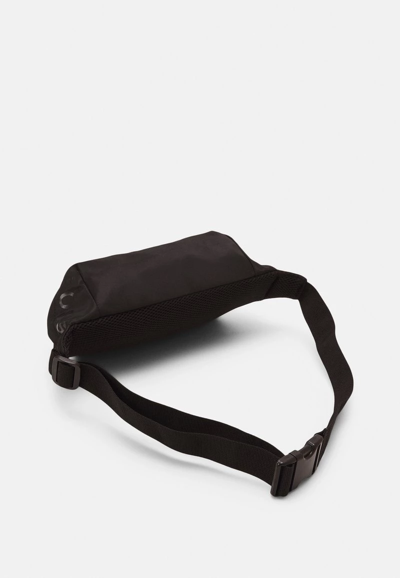 BOSS Kidswear BUM BAG UNISEX Sac Banane Black 4 BOSS Kidswear BUM BAG UNISEX Sac Banane Black – Image 2