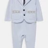 BOSS Kidswear Enfant CEREMONY ALL IN ONE Combinaison Pale Blue -BOSS Soldes Magasin 29d9a84cc9704bb496fef04fdc4f07e5