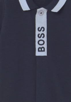 BOSS Kidswear Enfant ALL IN ONE Combinaison Navy 7 BOSS Kidswear Enfant ALL IN ONE Combinaison Navy -BOSS Soldes Magasin 354b8ba9c5484e4ab4df2f2527693e07
