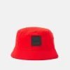 BOSS Kidswear BUCKET HAT UNISEX Chapeau Rouge Orange 1 BOSS Kidswear BUCKET HAT UNISEX Chapeau Rouge Orange -BOSS Soldes Magasin 36f9fda2db1b46d69b9a126b2e785062