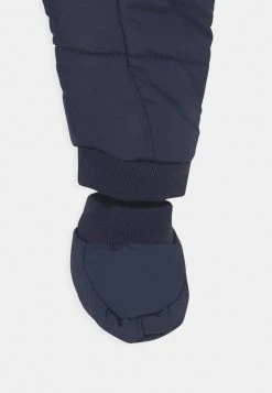 BOSS Kidswear ALL IN ONE Combinaison De Ski Navy Enfant -BOSS Soldes Magasin 37c9a1f9d1a949f5a49526f07e777361