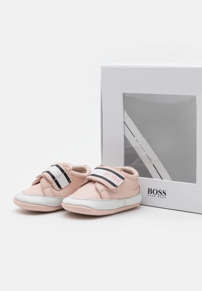 BOSS Kidswear NEW BORN Cadeau De Naissance Pinkpale Enfant 8 BOSS Kidswear NEW BORN Cadeau De Naissance Pinkpale Enfant – Image 6