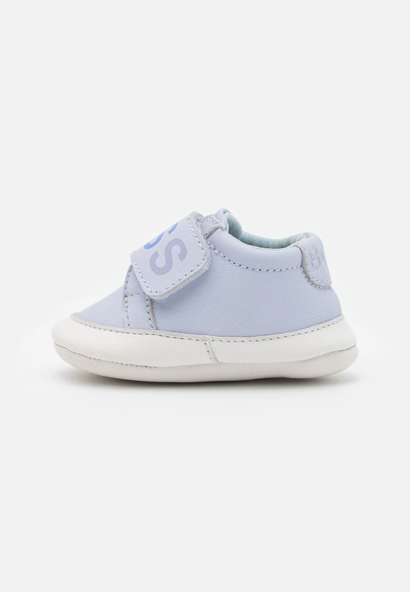 BOSS Kidswear SLIPPERS Chaussons Pour Bébé Pale Blue Enfant 3 BOSS Kidswear SLIPPERS Chaussons Pour Bébé Pale Blue Enfant