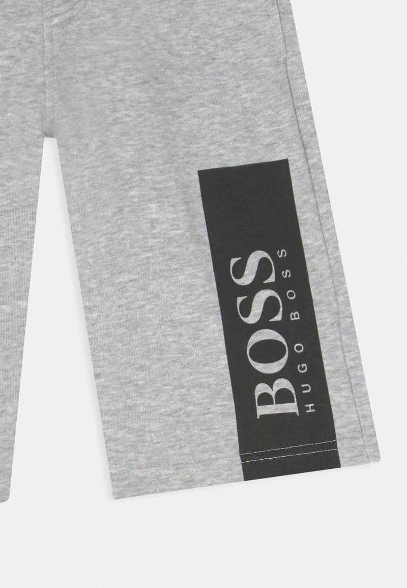 BOSS Kidswear BERMUDA Short Grey Enfant 5 BOSS Kidswear BERMUDA Short Grey Enfant – Image 3