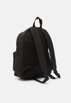 BOSS Kidswear UNISEX Sac à Dos Black -BOSS Soldes Magasin 3ec703a08ca54fa9992c106eb1451dd2