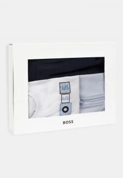 BOSS Kidswear Enfant TROUSERS SET Survêtement Pale Blue/navy 9 BOSS Kidswear Enfant TROUSERS SET Survêtement Pale Blue/navy -BOSS Soldes Magasin 458aa2ab578642199454fe97b74afade