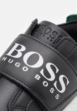 BOSS Kidswear Enfant TRAINERS Baskets Basses Black 12 BOSS Kidswear Enfant TRAINERS Baskets Basses Black -BOSS Soldes Magasin 479c429784e2480e93f003283977ccb4