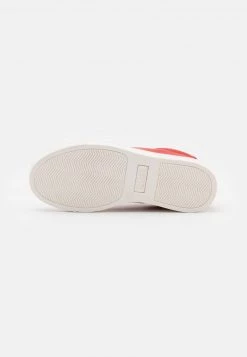 BOSS Kidswear Enfant TRAINERS Baskets Basses Red -BOSS Soldes Magasin 4d7cd88c6f1b4a48a9572642e1d964e8