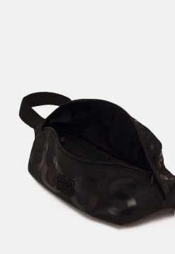 BOSS Kidswear BUM BAG UNISEX Sac Banane Black 8 BOSS Kidswear BUM BAG UNISEX Sac Banane Black -BOSS Soldes Magasin 5dd8c16aadb0449884d0694c51f8fe29