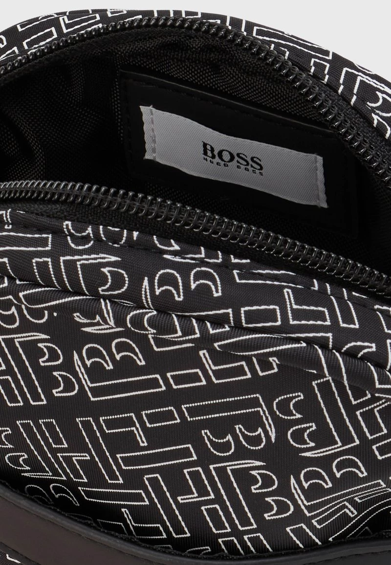 BOSS Kidswear UNISEX Sac Bandoulière Black 5 BOSS Kidswear UNISEX Sac Bandoulière Black – Image 3