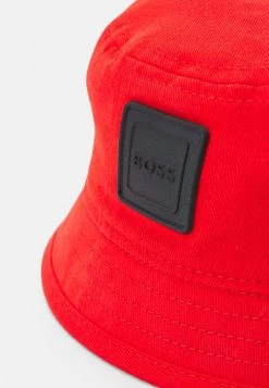 BOSS Kidswear BUCKET HAT UNISEX Chapeau Rouge Orange -BOSS Soldes Magasin 73b6131796294e3c9770dc4d53e095d6