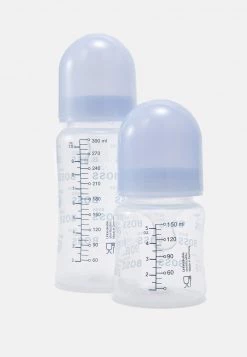 BOSS Kidswear BOTTLE SET UNISEX Service De Table Pour Enfants Pale Blue -BOSS Soldes Magasin 74193970b455410aa975370d86ae8bff