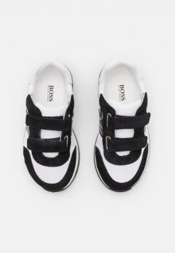 BOSS Kidswear TRAINERS Baskets Basses Black Enfant -BOSS Soldes Magasin 82e5fee90f6e470a99d1f6a82f68abcf