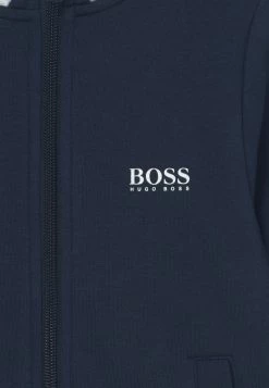 BOSS Kidswear Enfant Sweat à Capuche Zippé Navy 7 BOSS Kidswear Enfant Sweat à Capuche Zippé Navy -BOSS Soldes Magasin 90be9d929c13493abec24f3d04296cb3