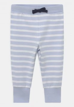 BOSS Kidswear SET Pantalon Classique Pale Blue Enfant 11 BOSS Kidswear SET Pantalon Classique Pale Blue Enfant -BOSS Soldes Magasin 95970ff29a57403eab729f4c6e6b848f