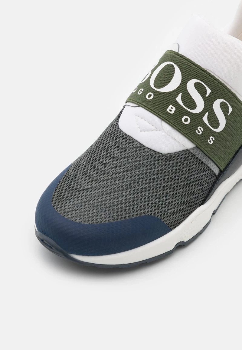 BOSS Kidswear Enfant TRAINERS Baskets Basses Khaki 8 BOSS Kidswear Enfant TRAINERS Baskets Basses Khaki – Image 6