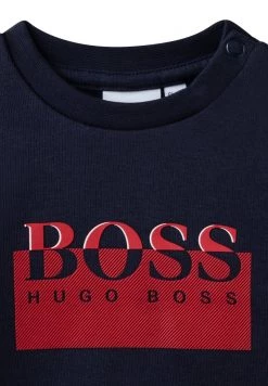 BOSS Kidswear Sweatshirt Bleu Cargo Enfant 7 BOSS Kidswear Sweatshirt Bleu Cargo Enfant -BOSS Soldes Magasin 98a0fe2a5c6d483baac2536422f08a64