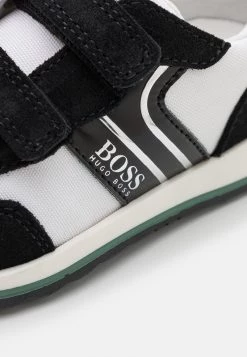 BOSS Kidswear TRAINERS Baskets Basses Black Enfant -BOSS Soldes Magasin 9d5c1e30c17449e9b65daf6b28d4d1a4