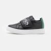 BOSS Kidswear Enfant TRAINERS Baskets Basses Black 1 BOSS Kidswear Enfant TRAINERS Baskets Basses Black -BOSS Soldes Magasin a0a73bacb9a84a4ca1885749db83e620