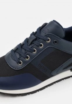 BOSS Kidswear Enfant TRAINERS Baskets Basses Navy -BOSS Soldes Magasin a21e8326e67e47c49ba24d88c170618c