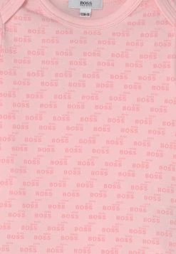 BOSS Kidswear 2 PACK UNISEX Body Pinkpale 9 BOSS Kidswear 2 PACK UNISEX Body Pinkpale -BOSS Soldes Magasin ad19dc393cc340d1bfdc8f668e15deb1