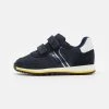 BOSS Kidswear TRAINERS Baskets Basses Bleu Cargo Enfant 2 BOSS Kidswear TRAINERS Baskets Basses Bleu Cargo Enfant -BOSS Soldes Magasin ae6c43064aad4ebba710e69bc10d78e9