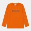 BOSS Kidswear Enfant LONG SLEEVE T Shirt à Manches Longues Orange 1 BOSS Kidswear Enfant LONG SLEEVE T Shirt à Manches Longues Orange -BOSS Soldes Magasin bc7a4369749c48d4b62b2b370aa4a8cf