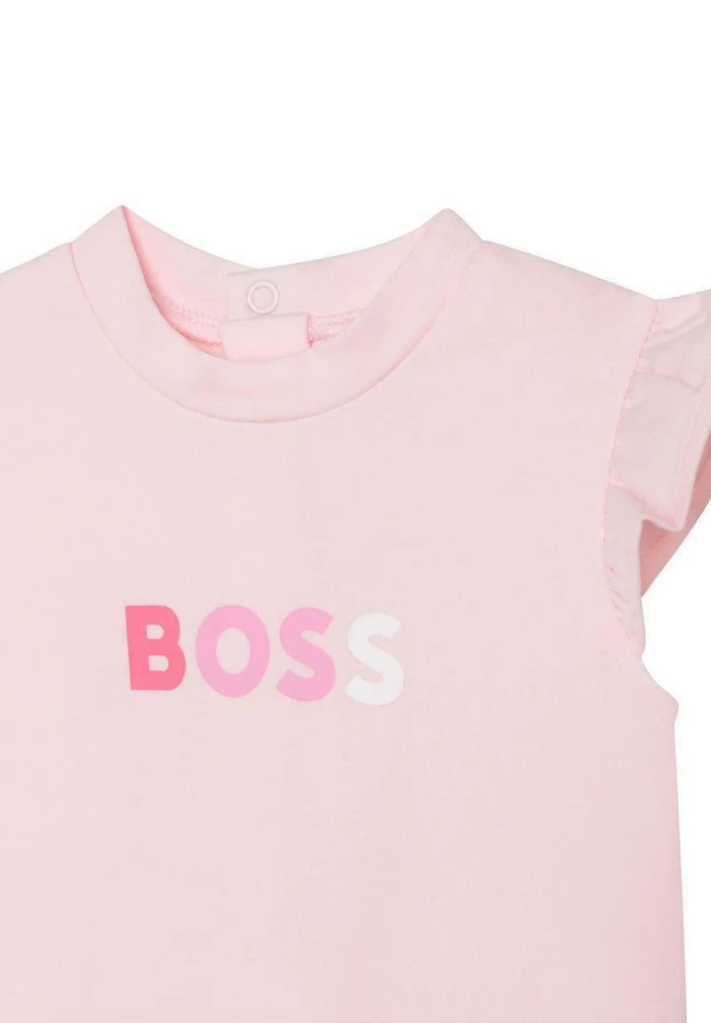 BOSS Kidswear Combinaison Pink Pale Enfant 5 BOSS Kidswear Combinaison Pink Pale Enfant – Image 3