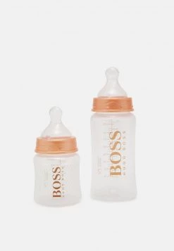 BOSS Kidswear BOTTLE SET UNISEX Cadeau De Naissance Copper -BOSS Soldes Magasin c5ba45a8b2b74b94b8bd062e2d46db2d