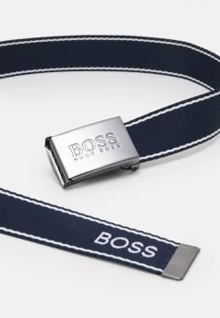 BOSS Kidswear BELT UNISEX Ceinture Navy -BOSS Soldes Magasin c7594fadb9c4432b9185c1539926a927