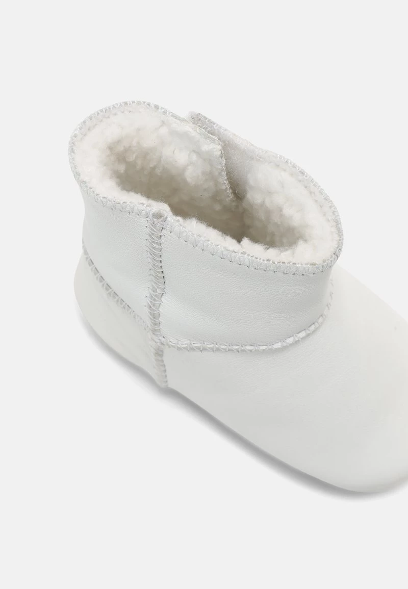 BOSS Kidswear NEW BORN UNISEX Chaussons Pour Bébé Offwhite 7 BOSS Kidswear NEW BORN UNISEX Chaussons Pour Bébé Offwhite – Image 5