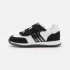 BOSS Kidswear TRAINERS Baskets Basses Black Enfant 1 BOSS Kidswear TRAINERS Baskets Basses Black Enfant -BOSS Soldes Magasin d002bf24137d4e5485abf1b1588626b3