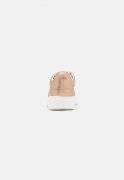 BOSS Kidswear TRAINERS Baskets Basses Golden Enfant -BOSS Soldes Magasin d5fee746889b47db8d6365ea4f092b78