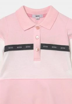 BOSS Kidswear Enfant DRESS Robe De Jour Pink Pale 7 BOSS Kidswear Enfant DRESS Robe De Jour Pink Pale -BOSS Soldes Magasin ec8bedbd35ac4ef2b0673c460ae481d7