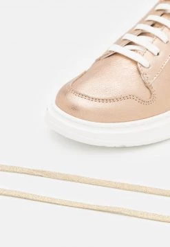 BOSS Kidswear TRAINERS Baskets Basses Golden Enfant -BOSS Soldes Magasin f6860826e3e64d2a99046b094182a641